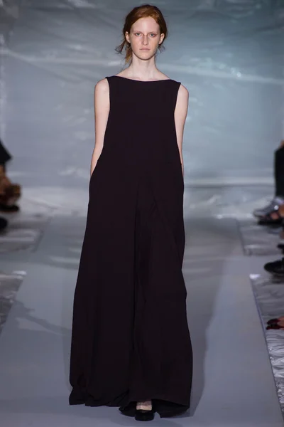Look 25